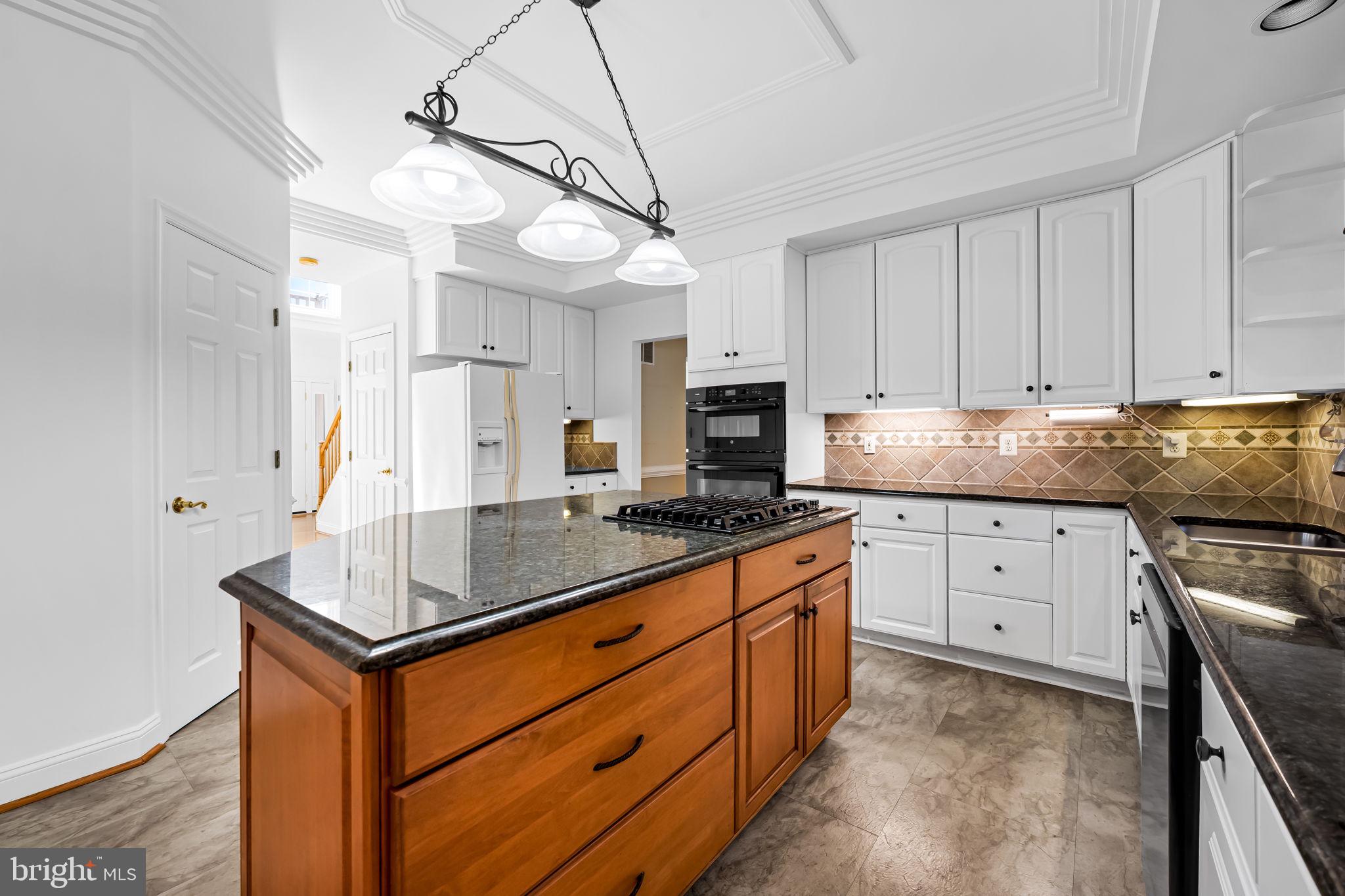 GREENSPRING VALLEY - Residential