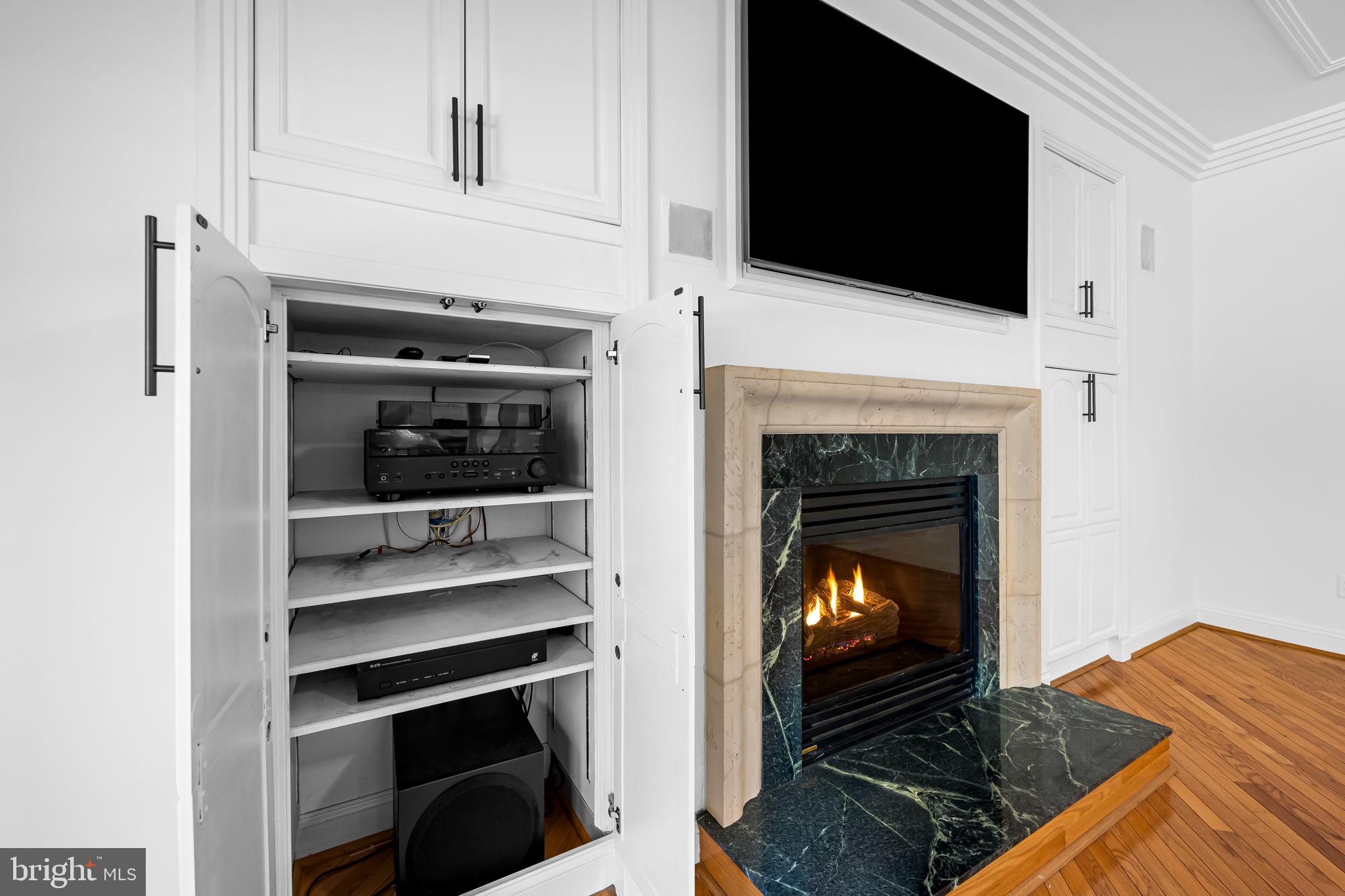 GREENSPRING VALLEY - Residential