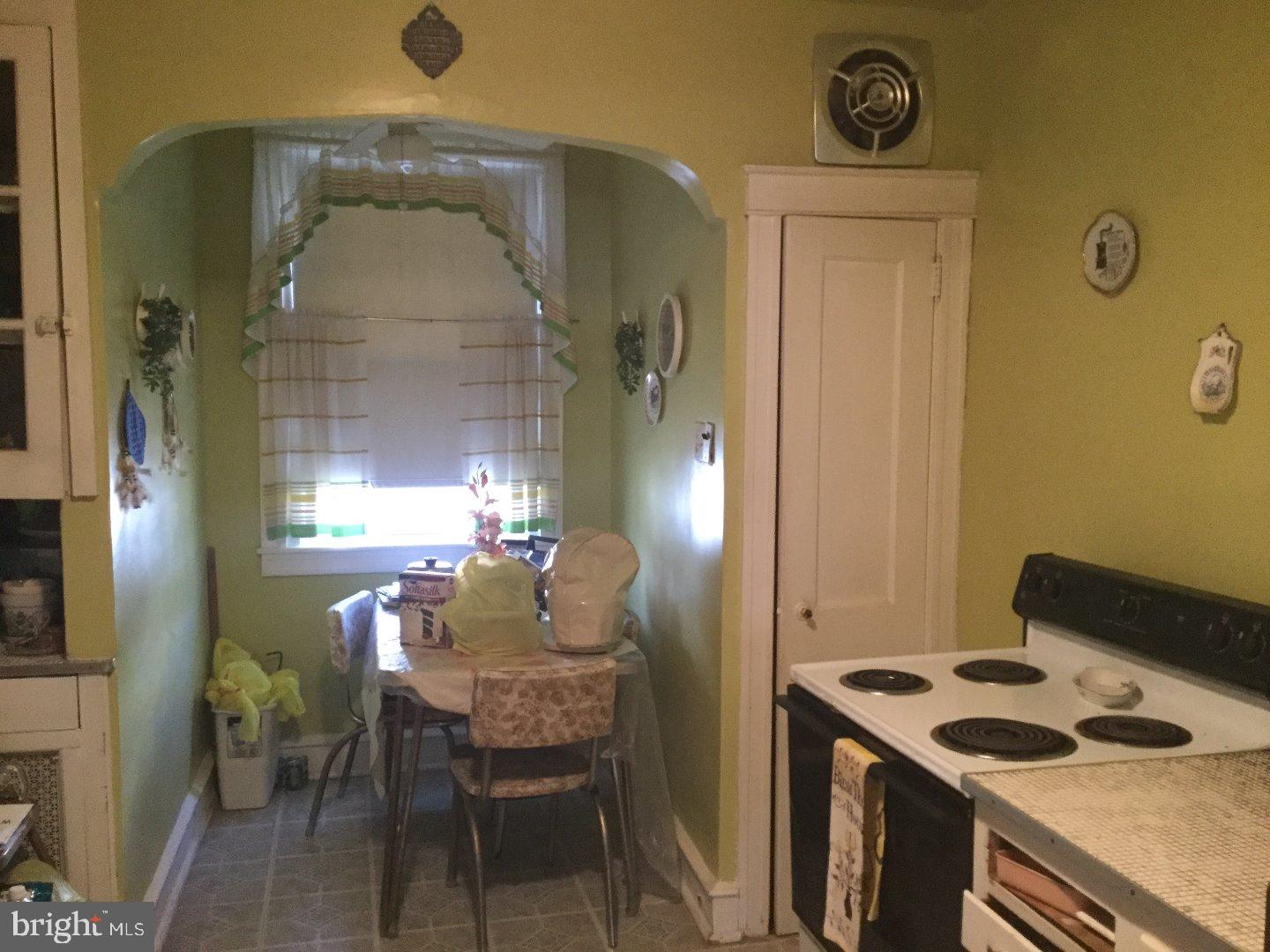 PHILADELPHIA (WEST) - Residential
