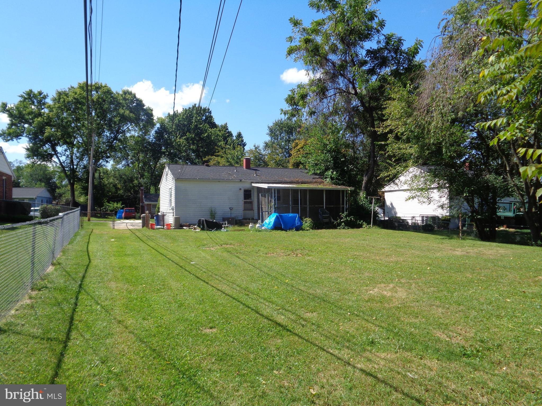 SUBURBIA - Residential