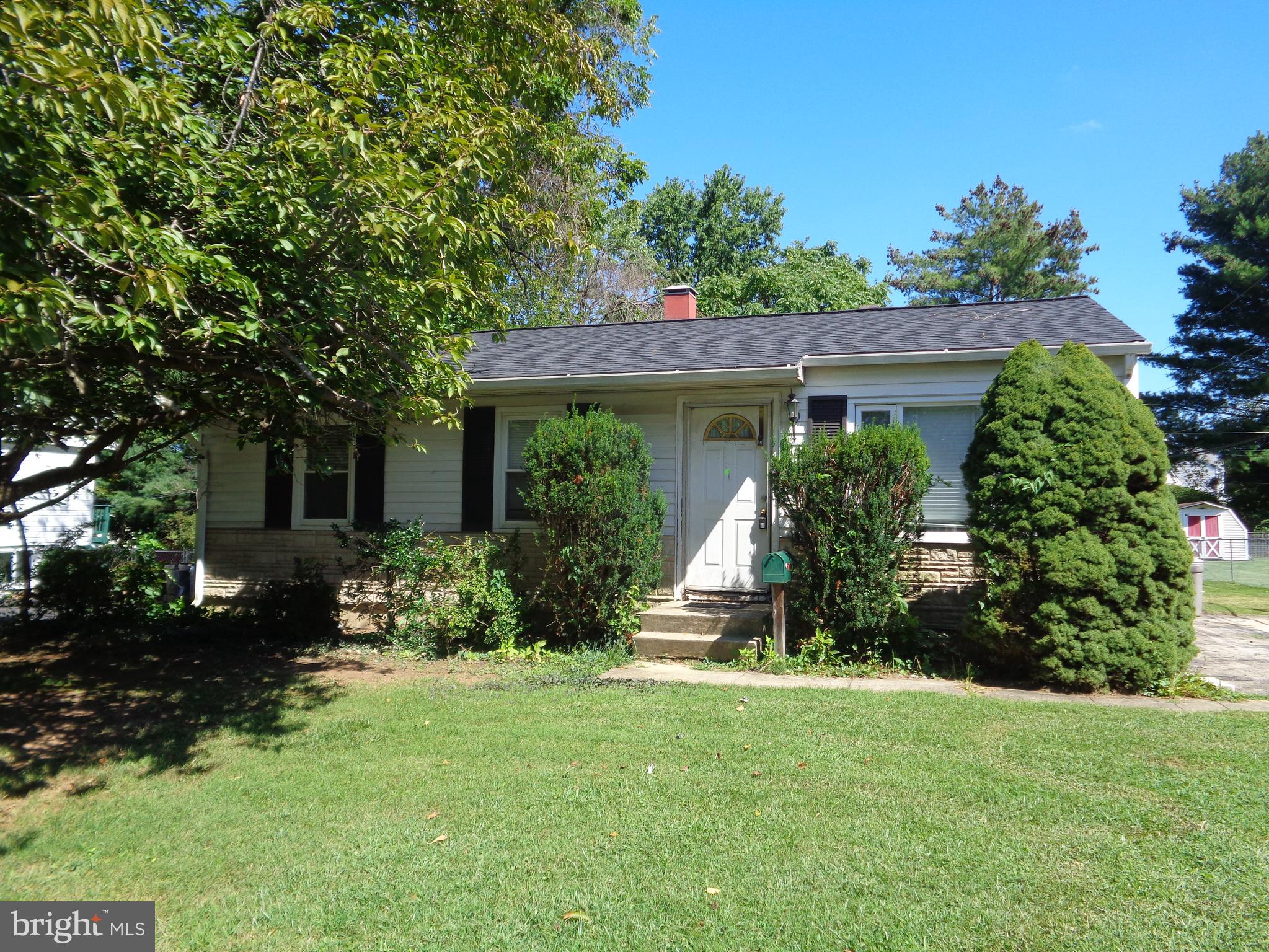 SUBURBIA - Residential