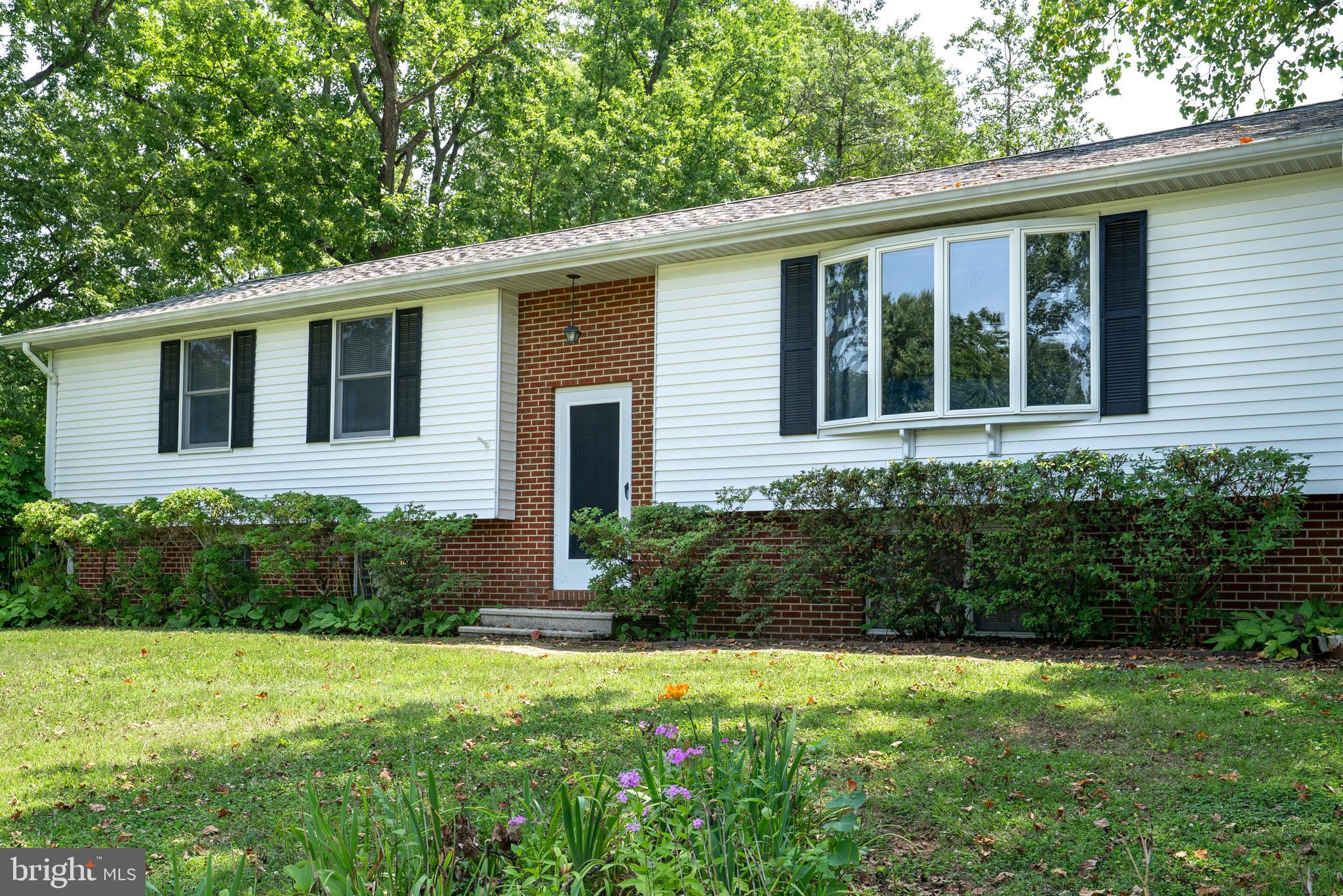 200 MANOR AVENUE