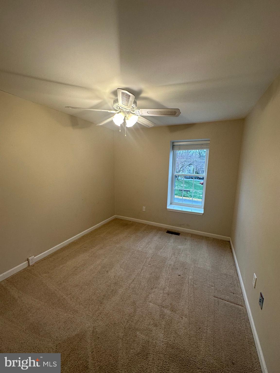 BURKE CENTRE - Residential Lease