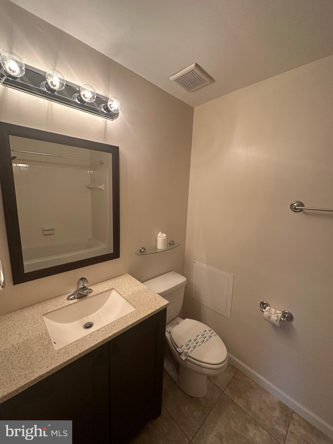 BURKE CENTRE - Residential Lease