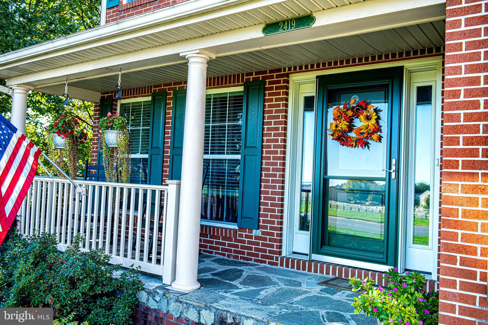 EDWARDS MANOR - Residential