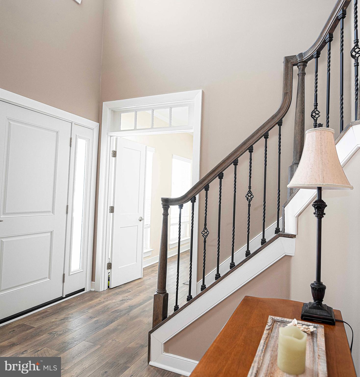 EDWARDS MANOR - Residential