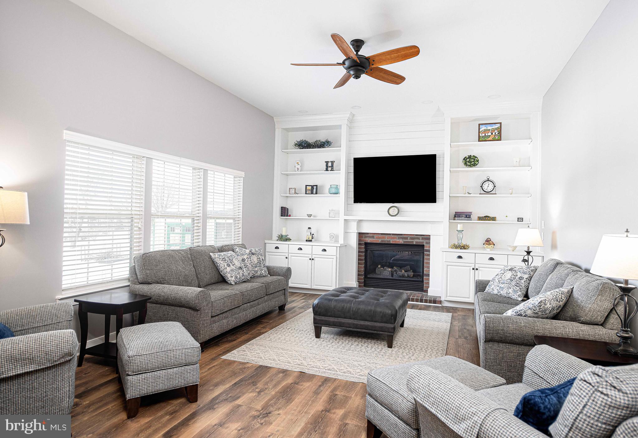 2419 EDWARDS MANOR DRIVE