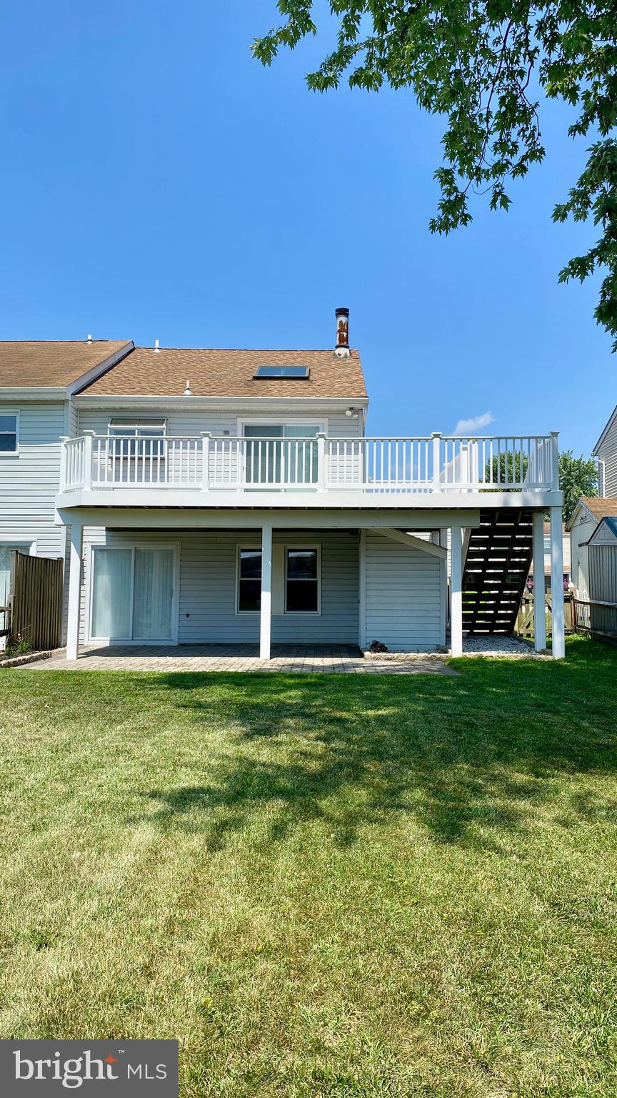 109 BREAKWATER COURT
