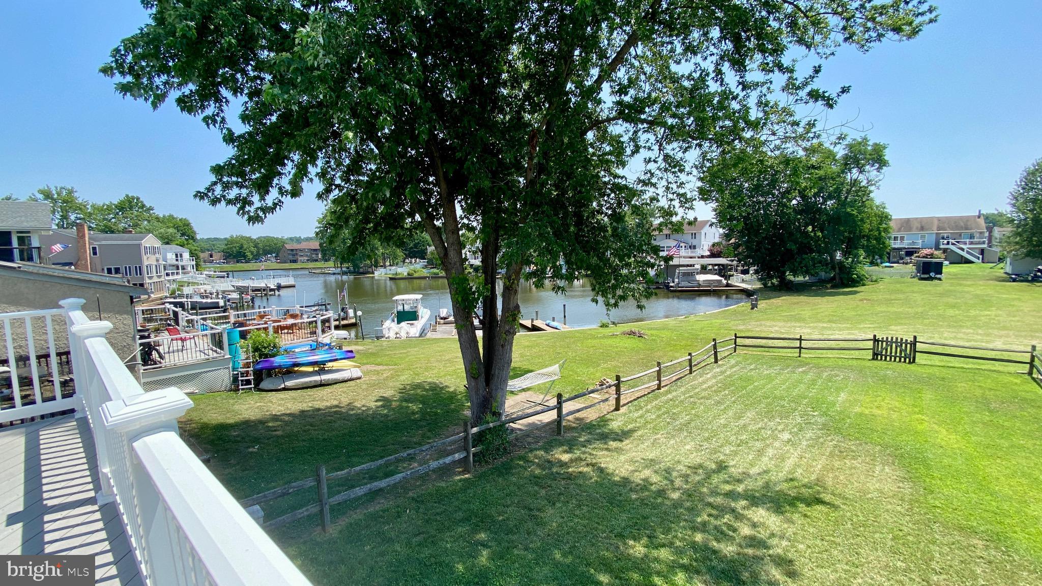 109 BREAKWATER COURT