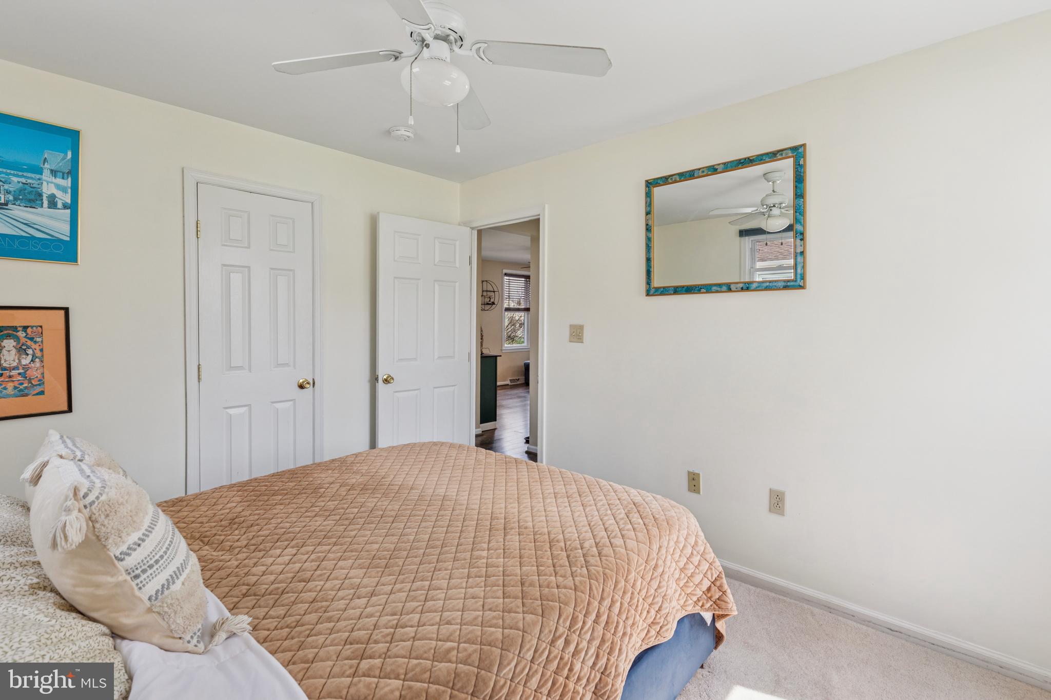 JEFFERSONVILLE - Residential