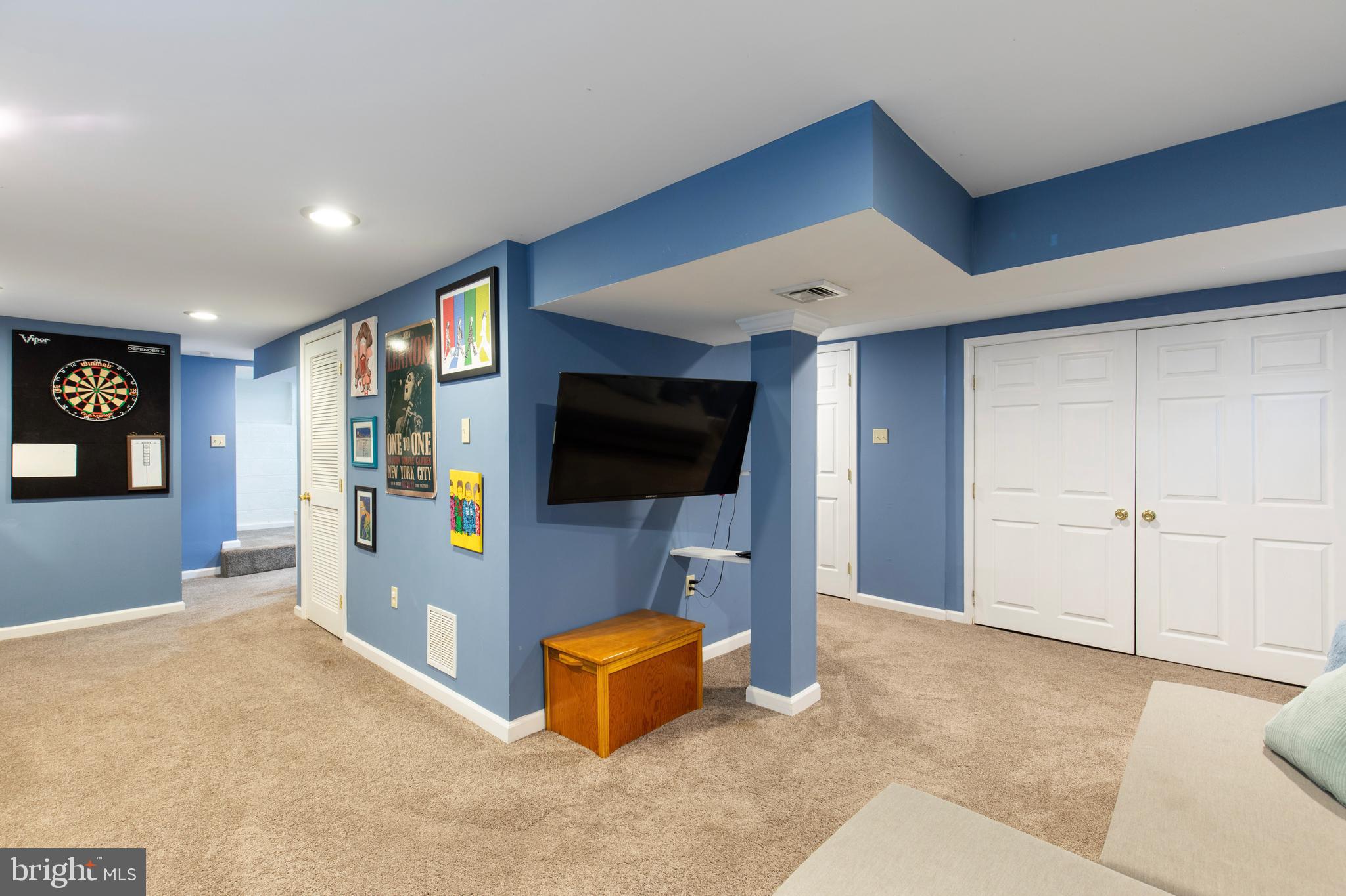 JEFFERSONVILLE - Residential