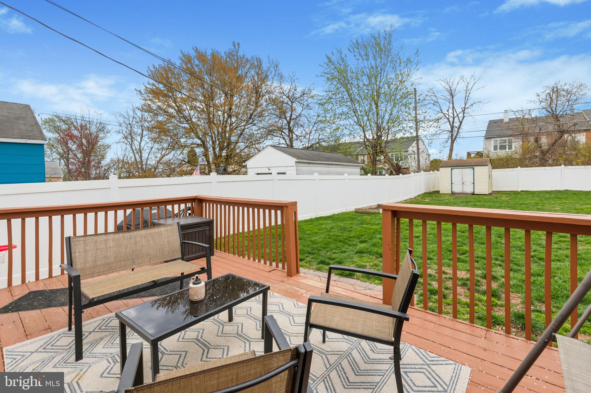 JEFFERSONVILLE - Residential