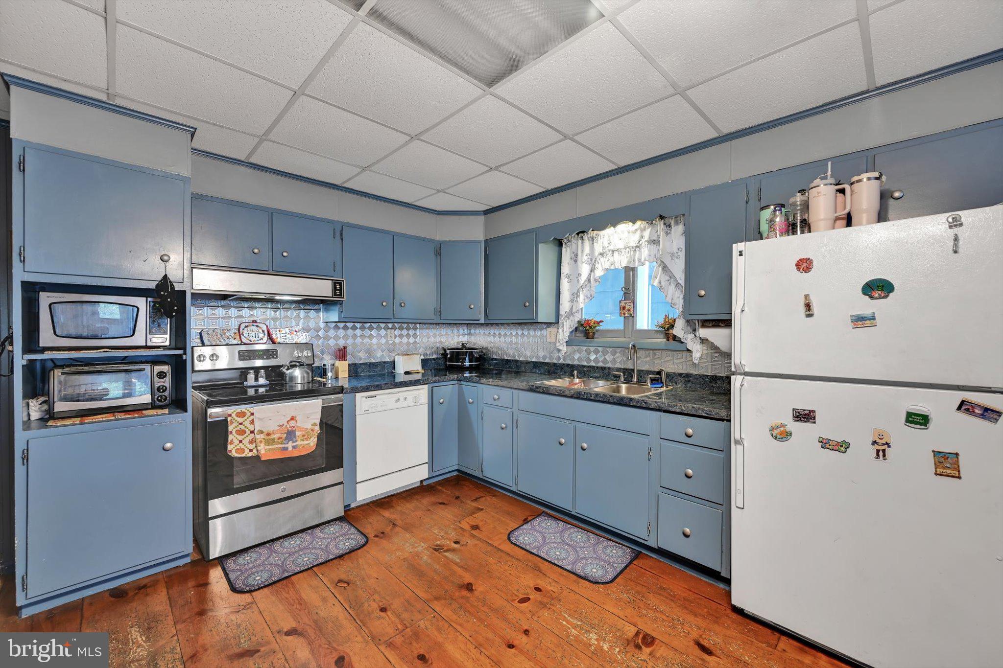 SHENANDOAH HEIGHTS - Residential