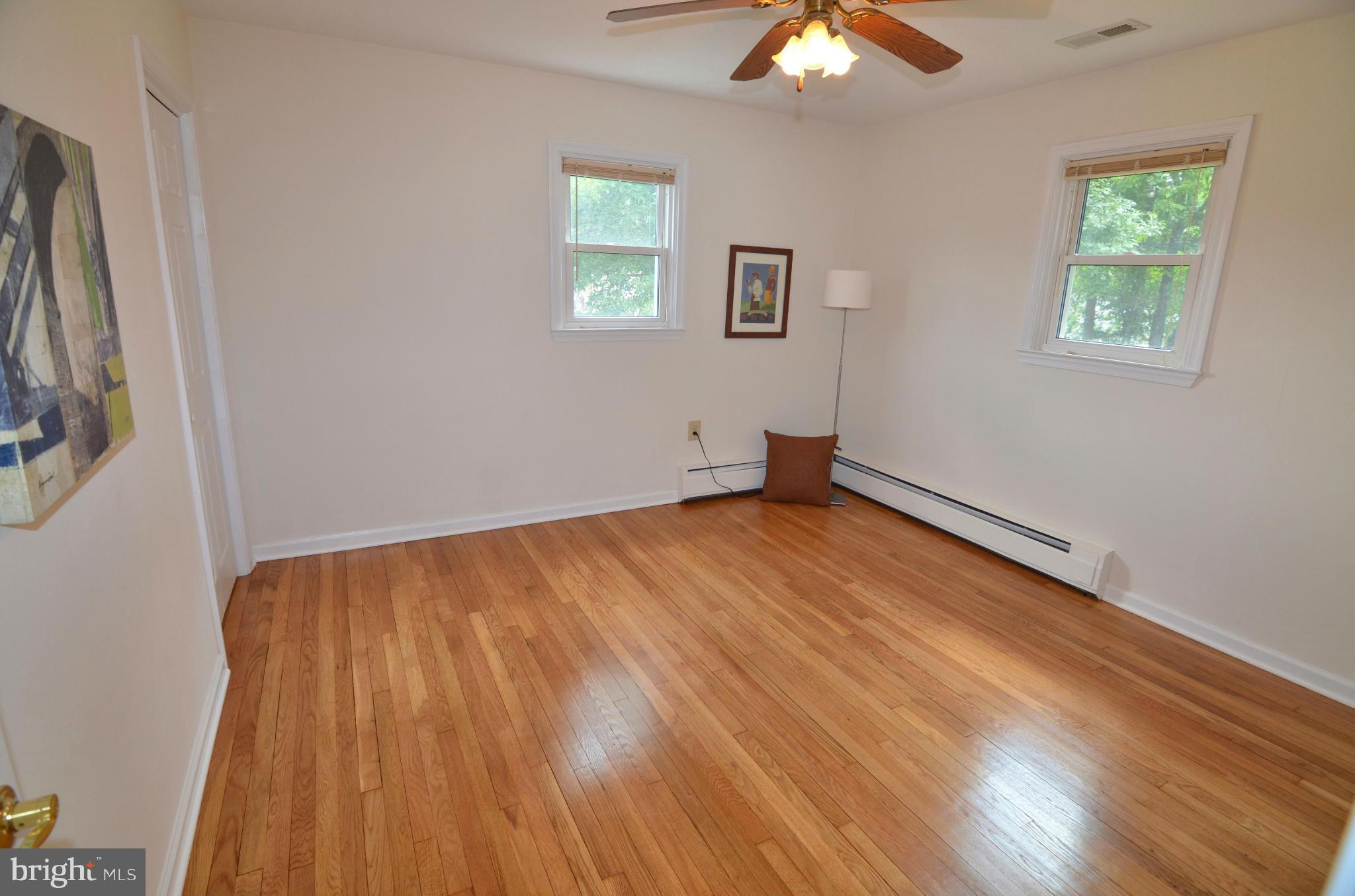 ELMHURST - Residential