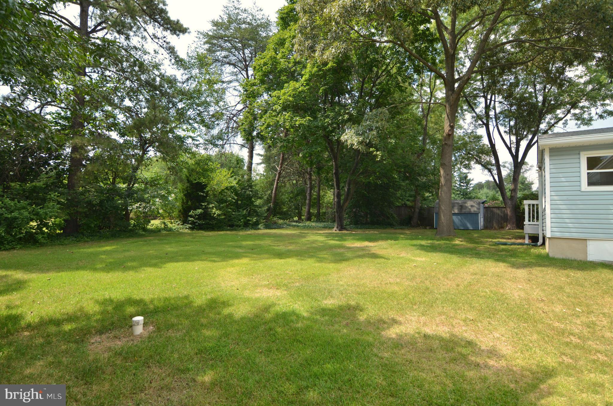 ELMHURST - Residential