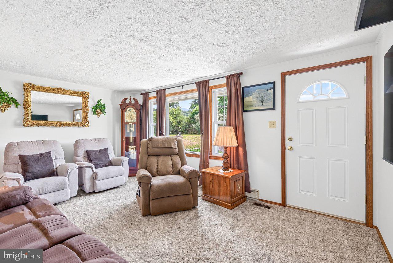 2627 MINIE BALL LANE