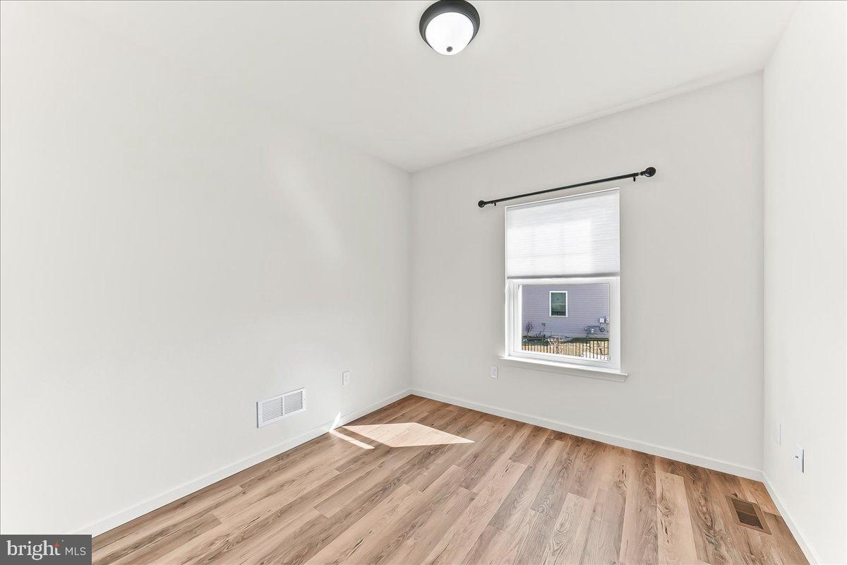 PINE VIEW ESTATES - Residential