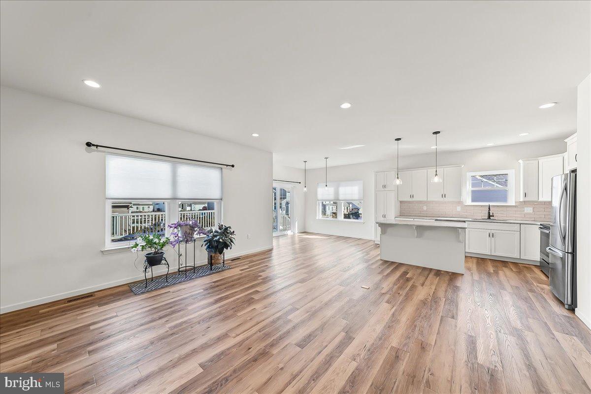 PINE VIEW ESTATES - Residential