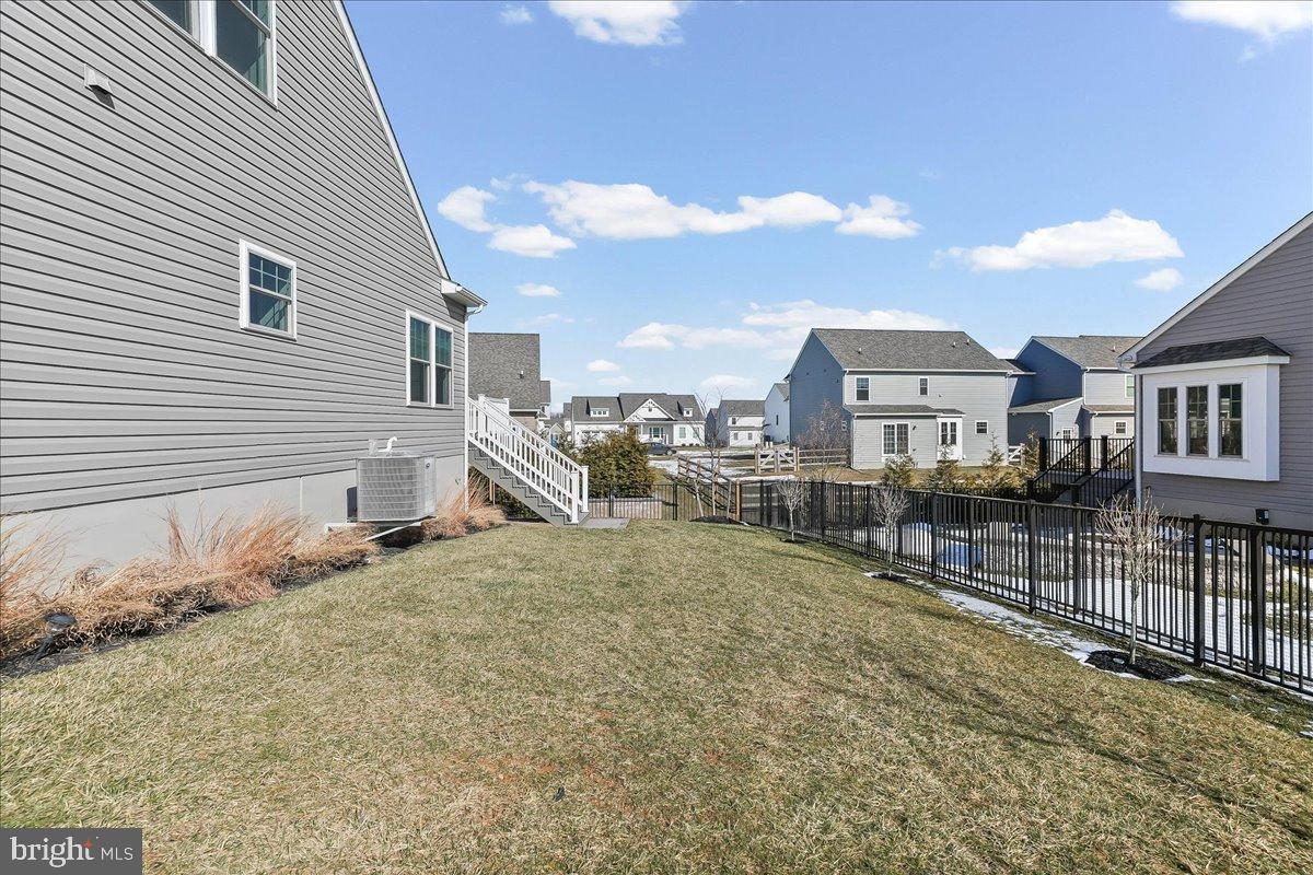 PINE VIEW ESTATES - Residential