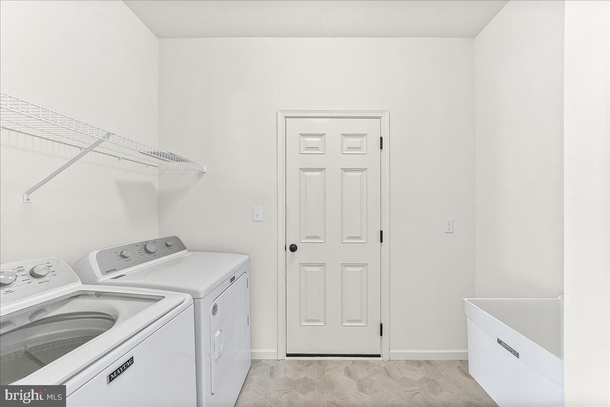 PINE VIEW ESTATES - Residential