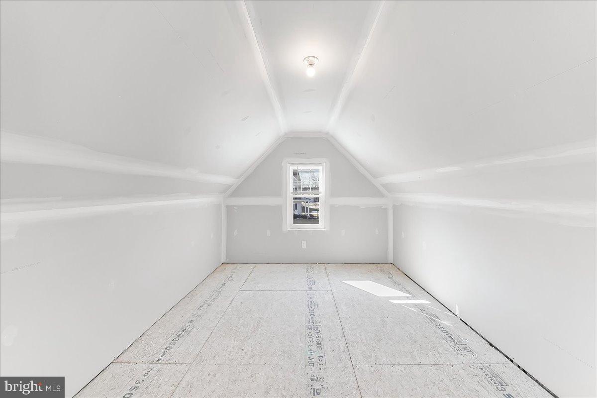 PINE VIEW ESTATES - Residential