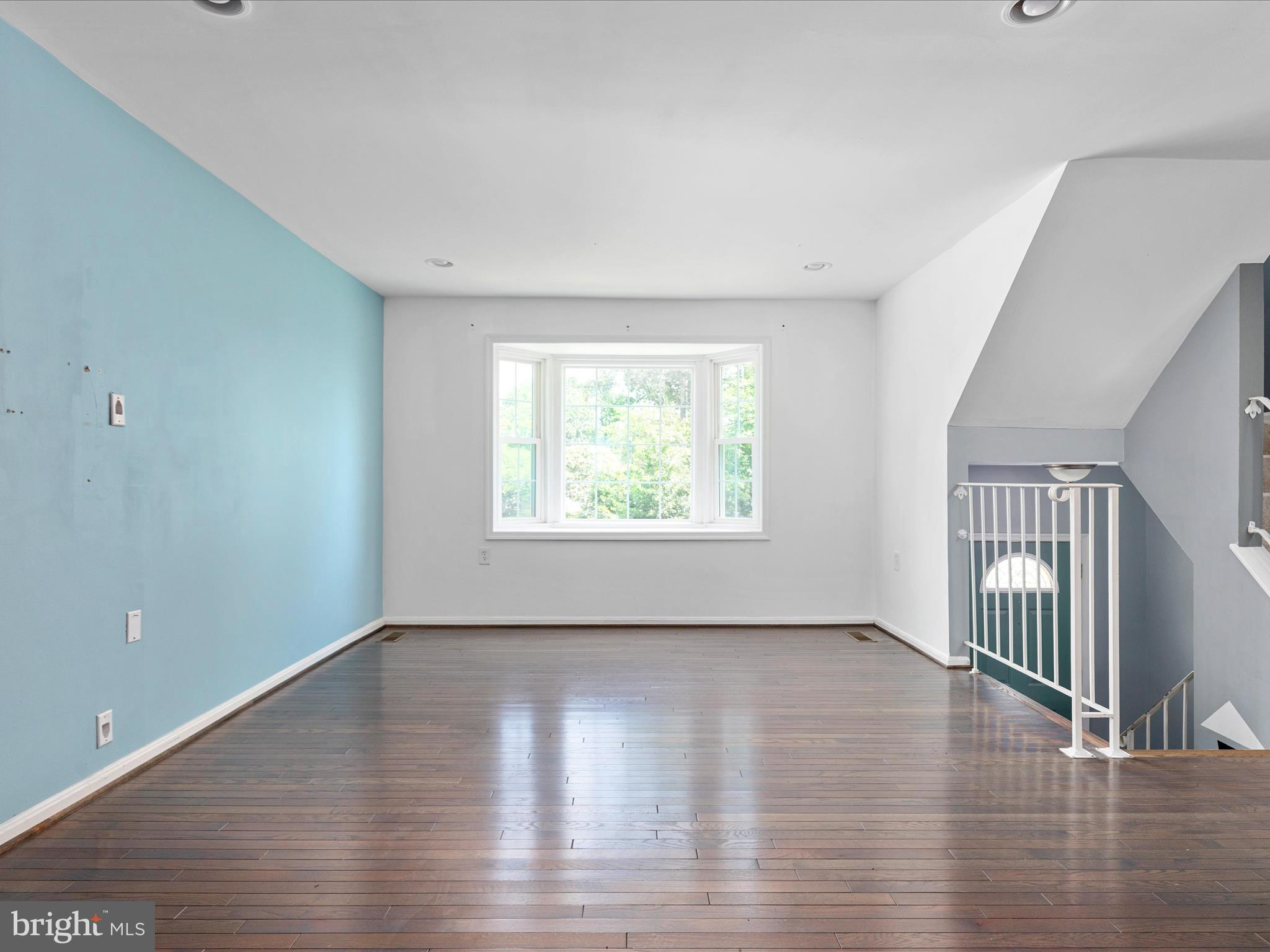 3045 CREEL COURT