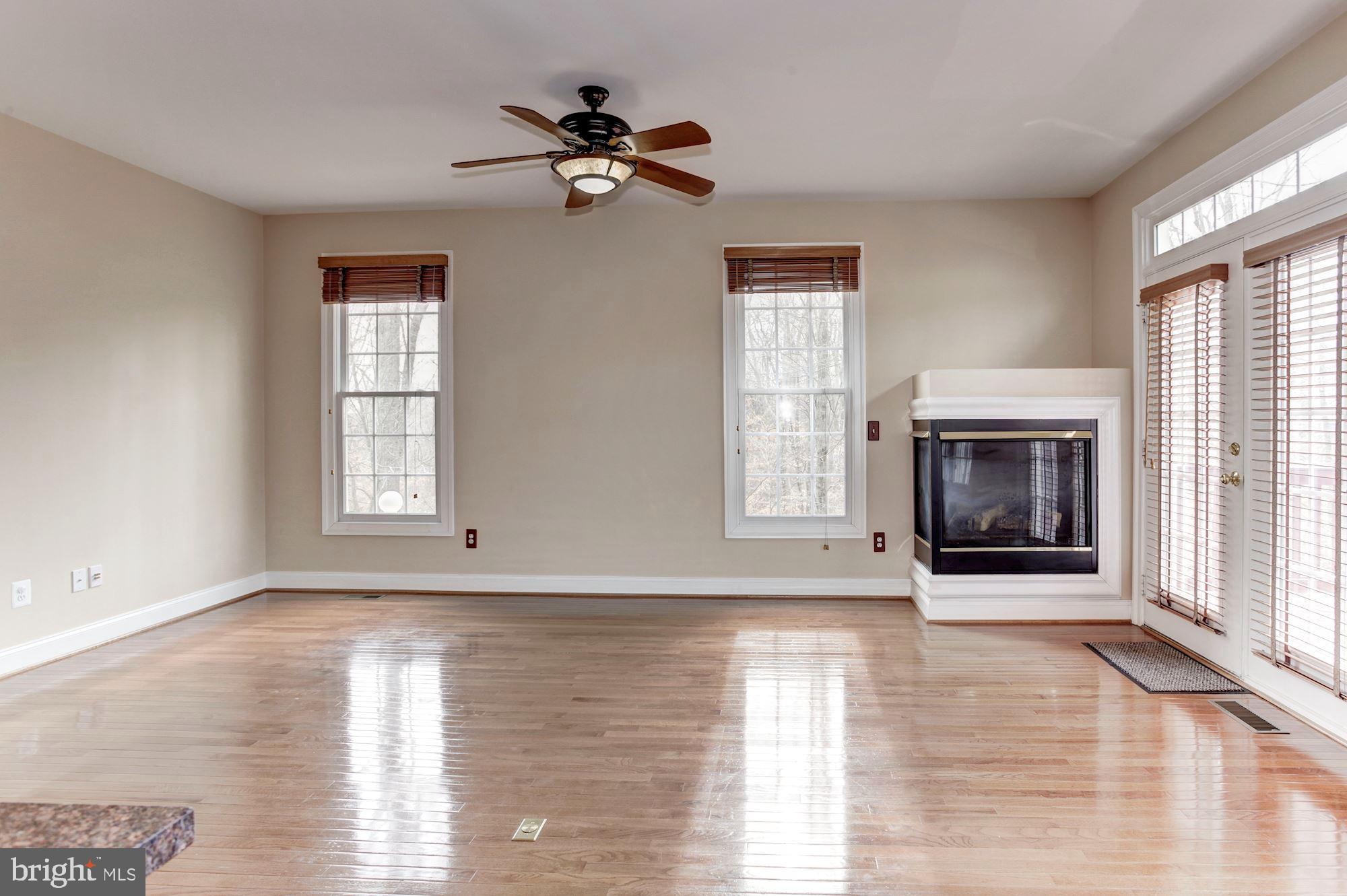 LORTON VALLEY NORTH - Residential