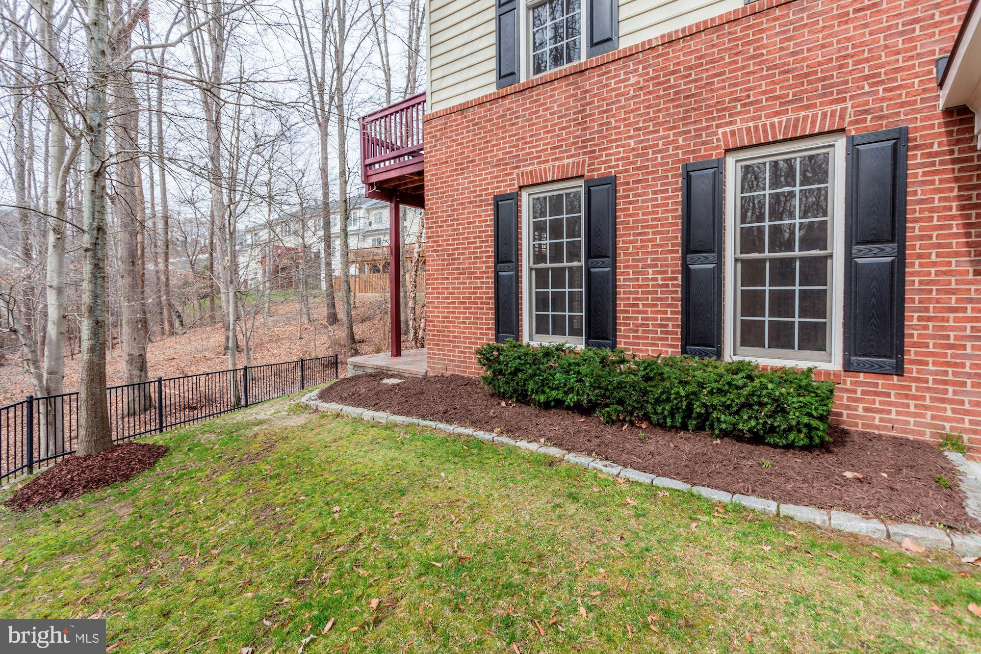 LORTON VALLEY NORTH - Residential