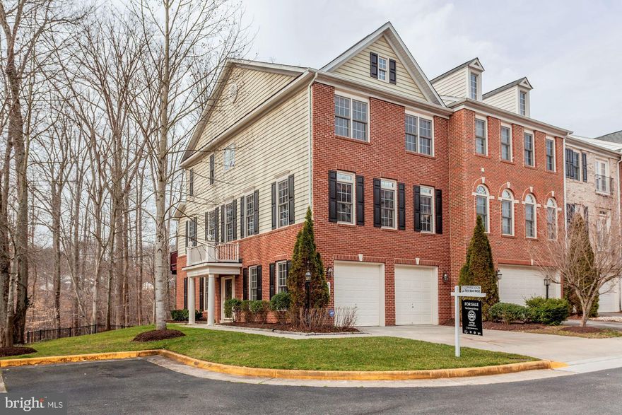 Rare find: 3 bedroom 2 full bath 2 1/2 bath, 2 car garage brick front end unit townhome going on the market in Lorton, Virginia. This home has a 180 degree wooded views, is less than 1 mile from I-95 and has tons of features - hardwood floors, dual zone systems with new HVAC both units 2017/18, trim throughout, spectacular kitchen and so much more - that make this an exceptional property to call your own. Schedule a tour of the home anytime starting Thursday, March 5th or Friday, March 6th -- or come to one of our open houses on Saturday, March 7th (12-3pm) or Sunday, March 8th (12-3pm). All offers will be presented Sunday evening (March 8) at 7pm.