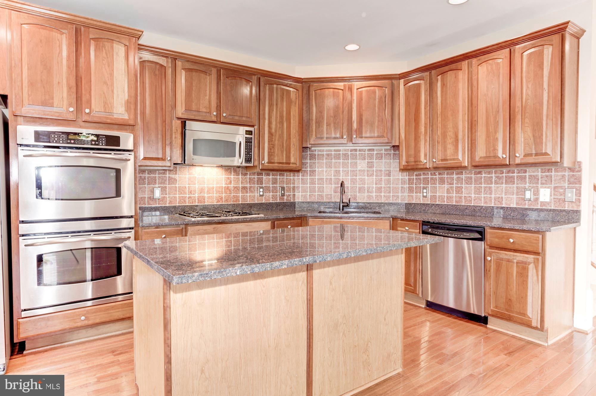 LORTON VALLEY NORTH - Residential