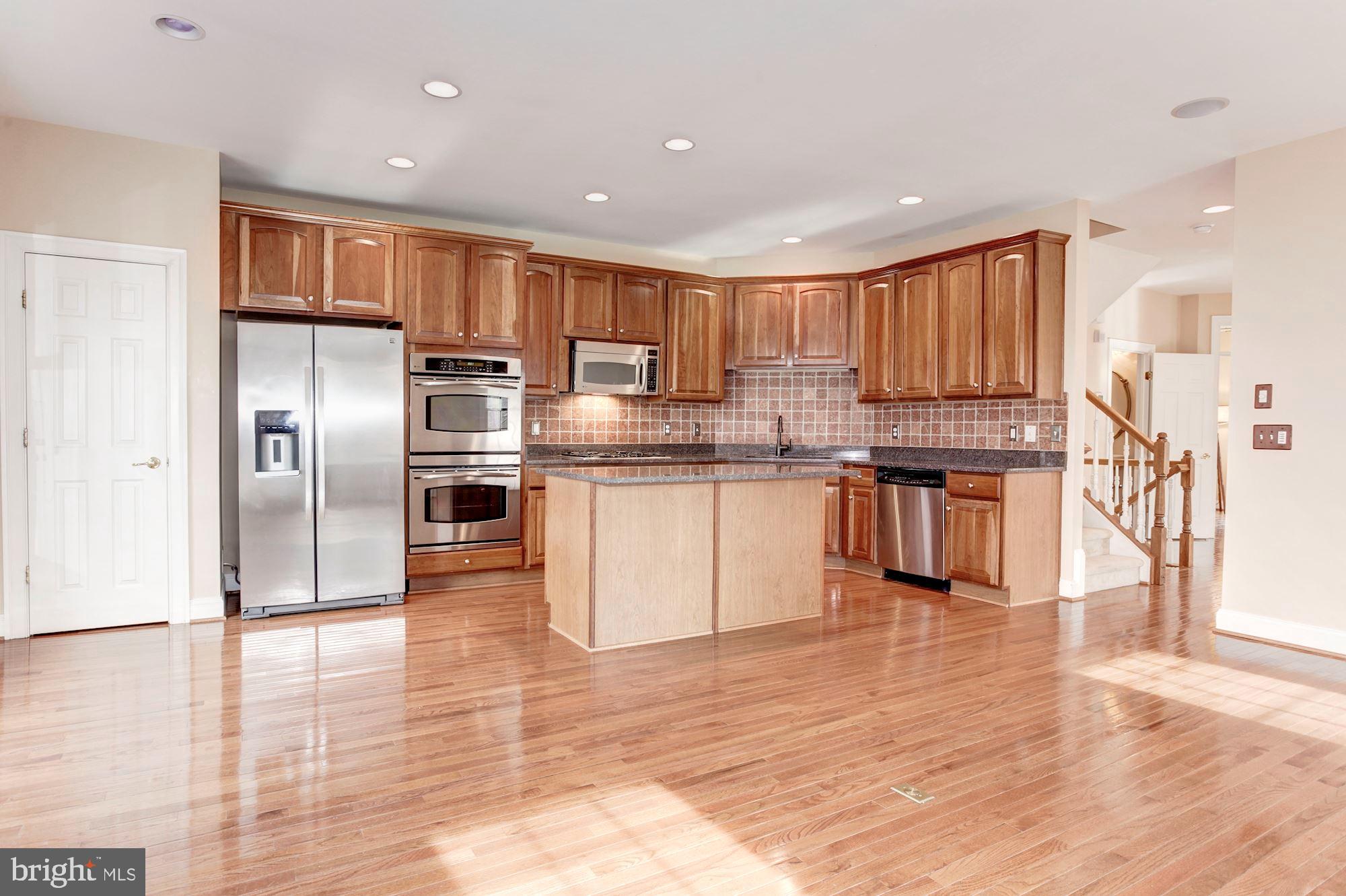 LORTON VALLEY NORTH - Residential