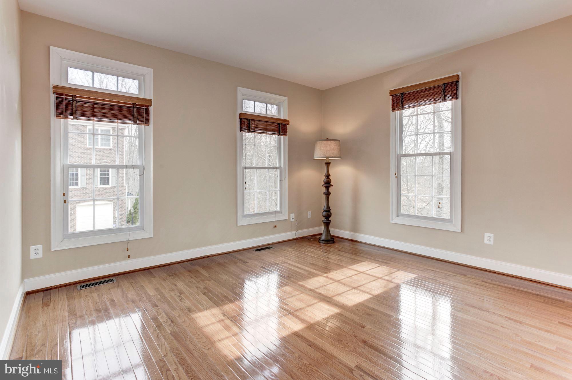 LORTON VALLEY NORTH - Residential