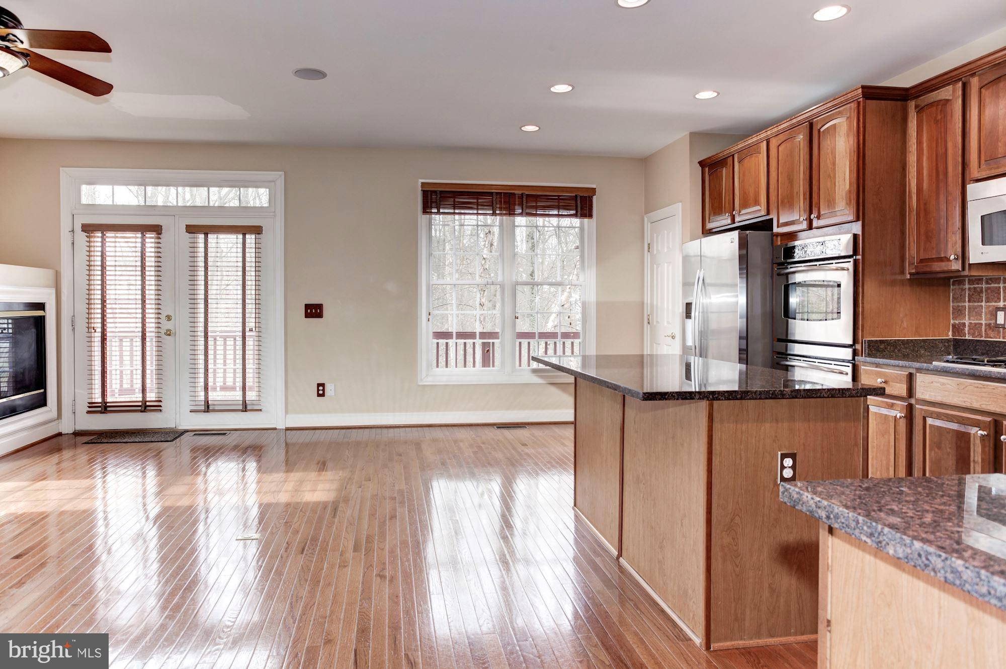 LORTON VALLEY NORTH - Residential