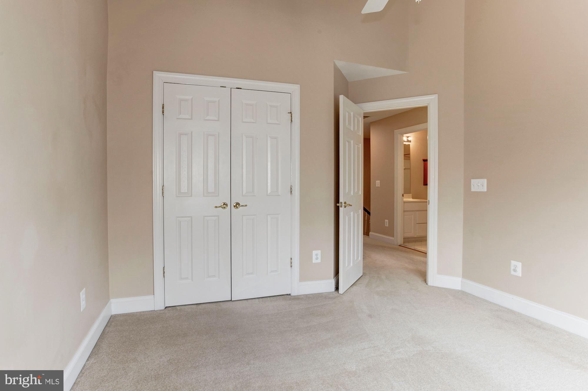 LORTON VALLEY NORTH - Residential