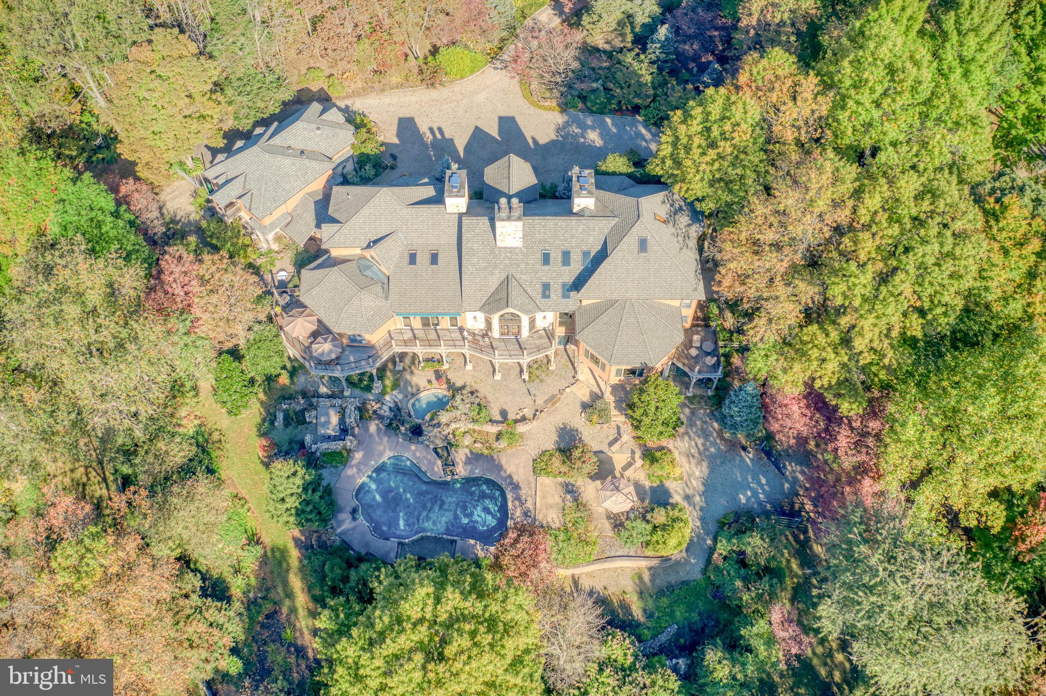 EDGEHILL - Residential