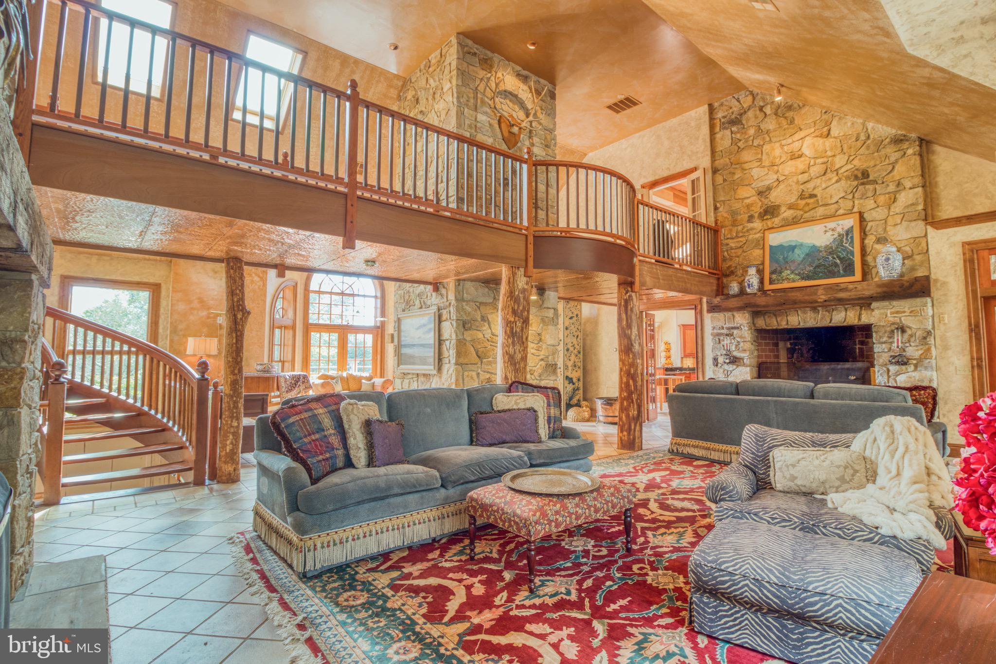 EDGEHILL - Residential