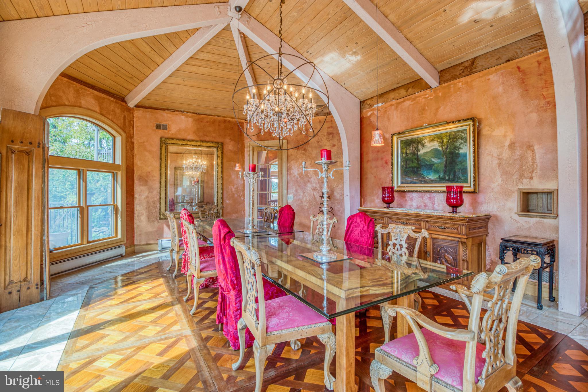 EDGEHILL - Residential