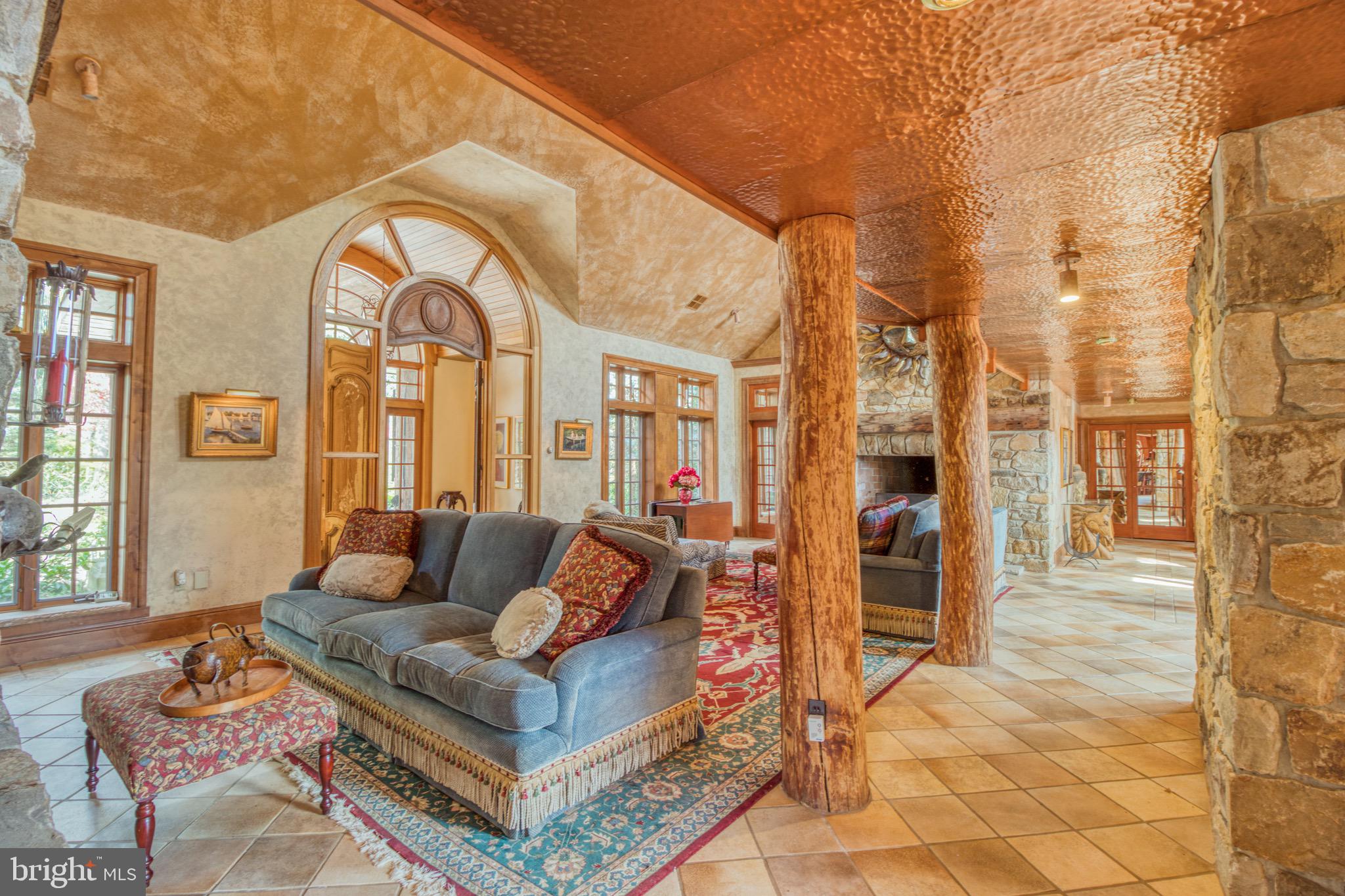 EDGEHILL - Residential