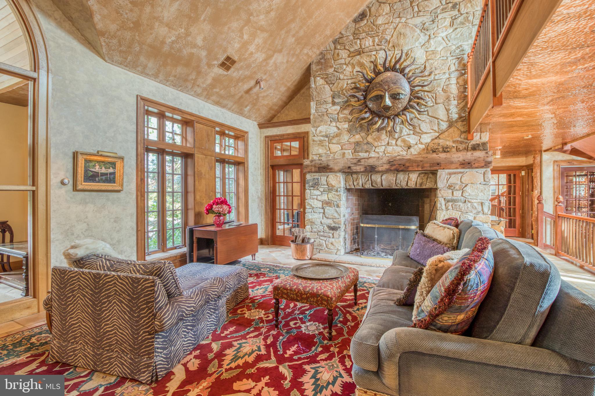 EDGEHILL - Residential