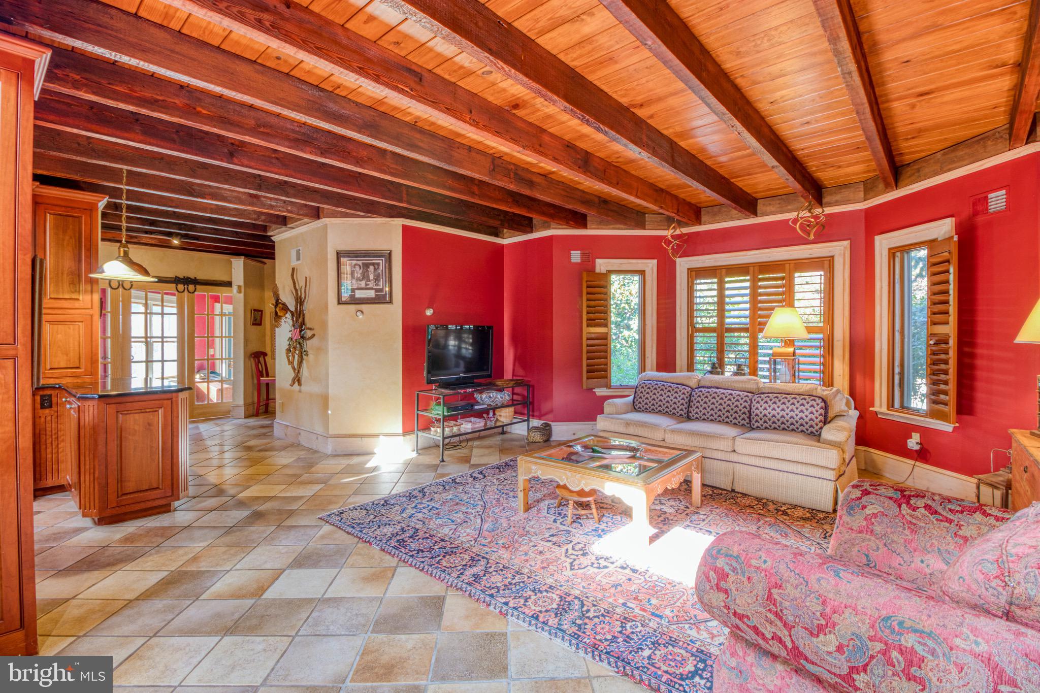 EDGEHILL - Residential