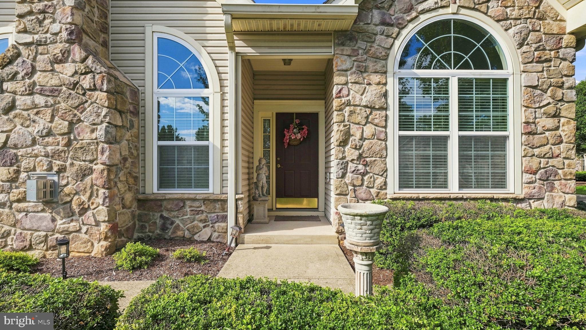 102 VILLA DRIVE 225