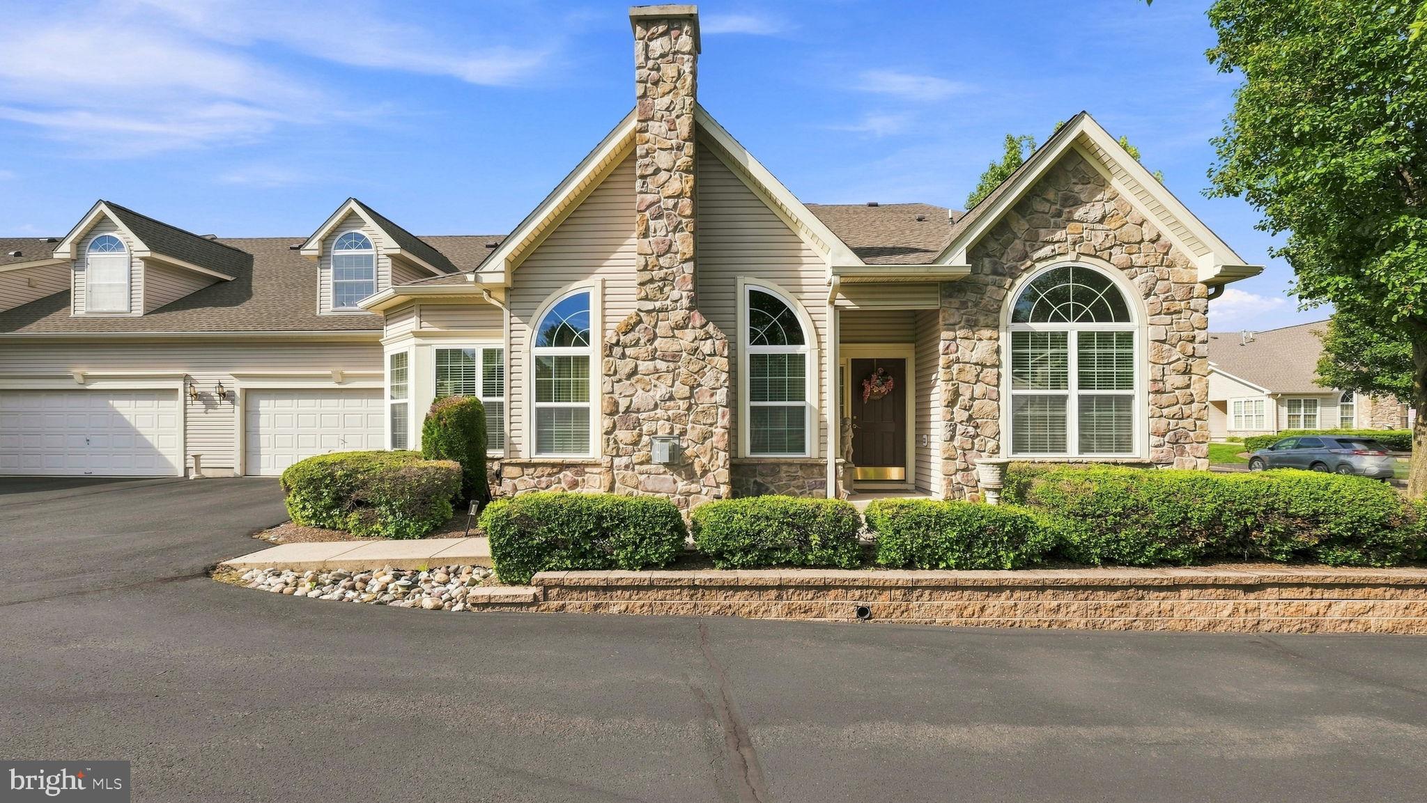 102 VILLA DRIVE 225