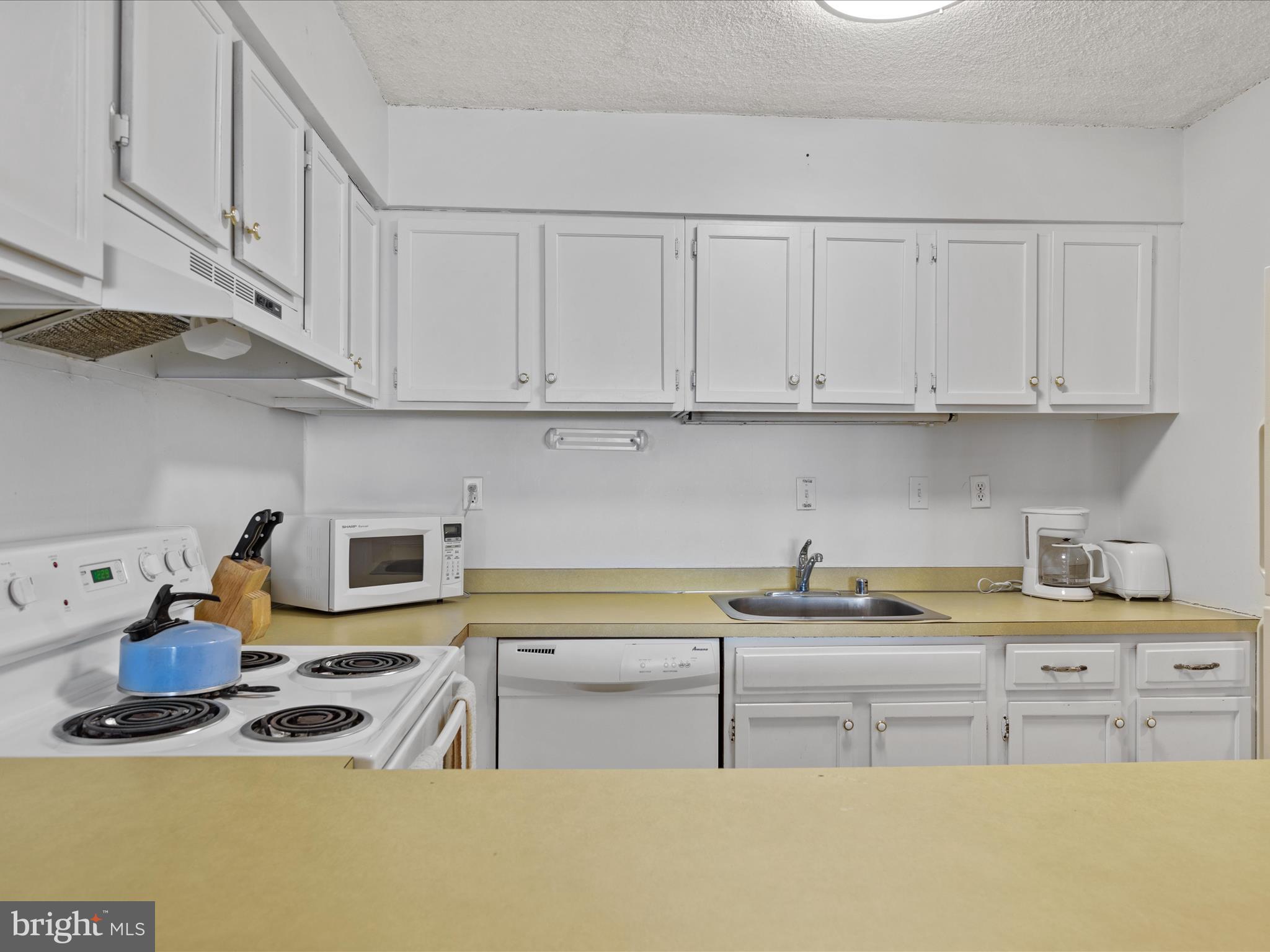 10300 COASTAL HIGHWAY 1403