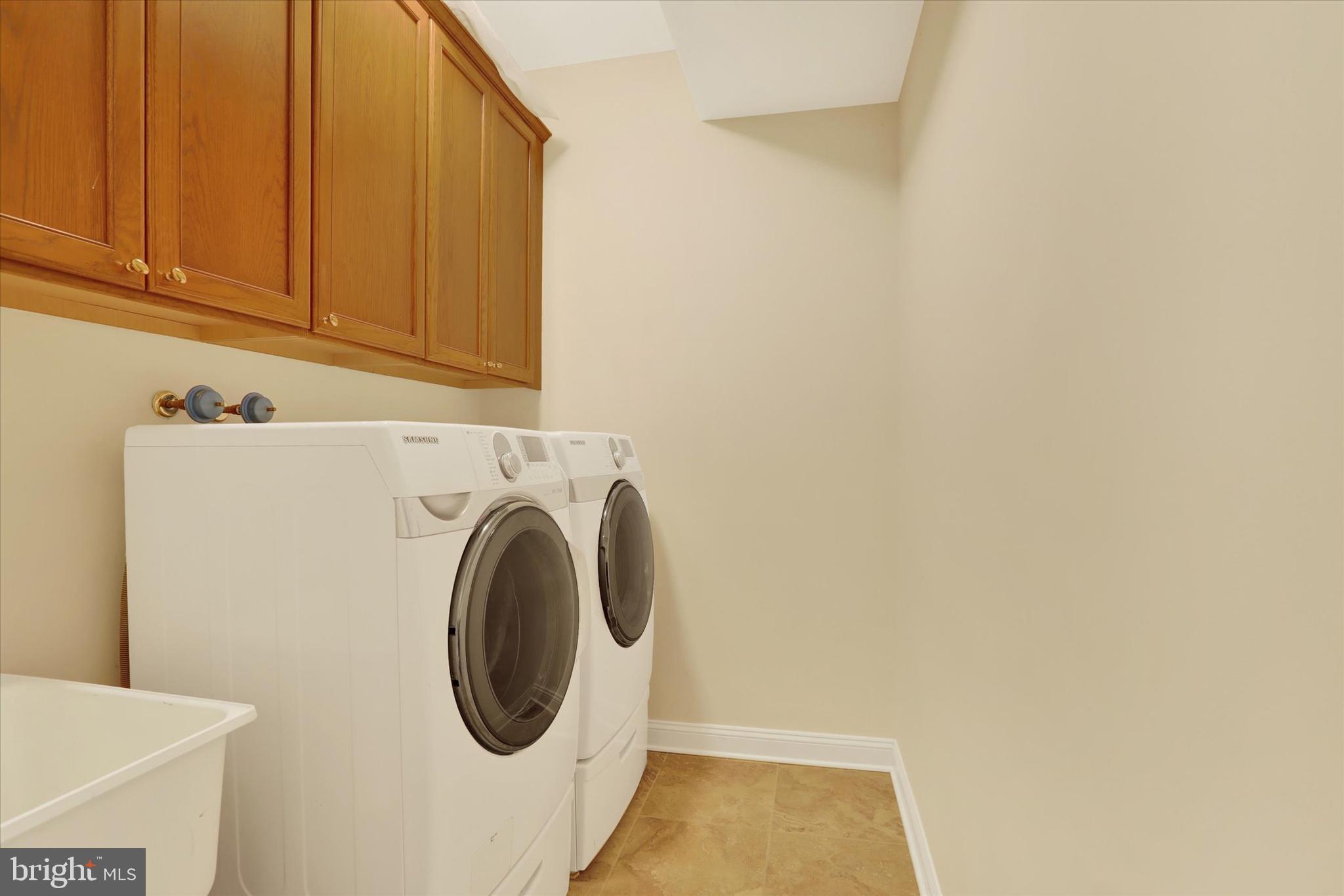 GATEFIELD AT FARMV - Residential