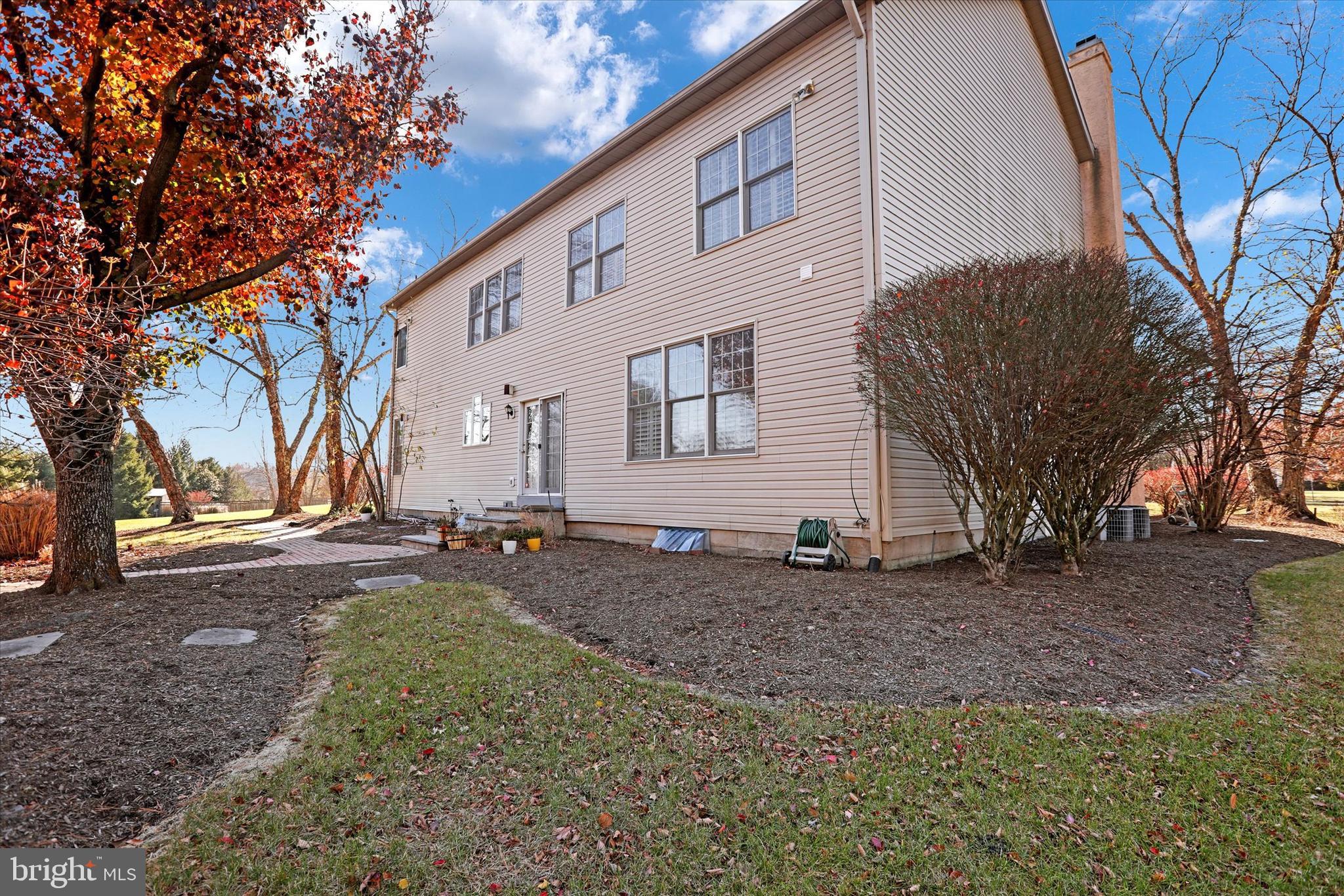 GATEFIELD AT FARMV - Residential