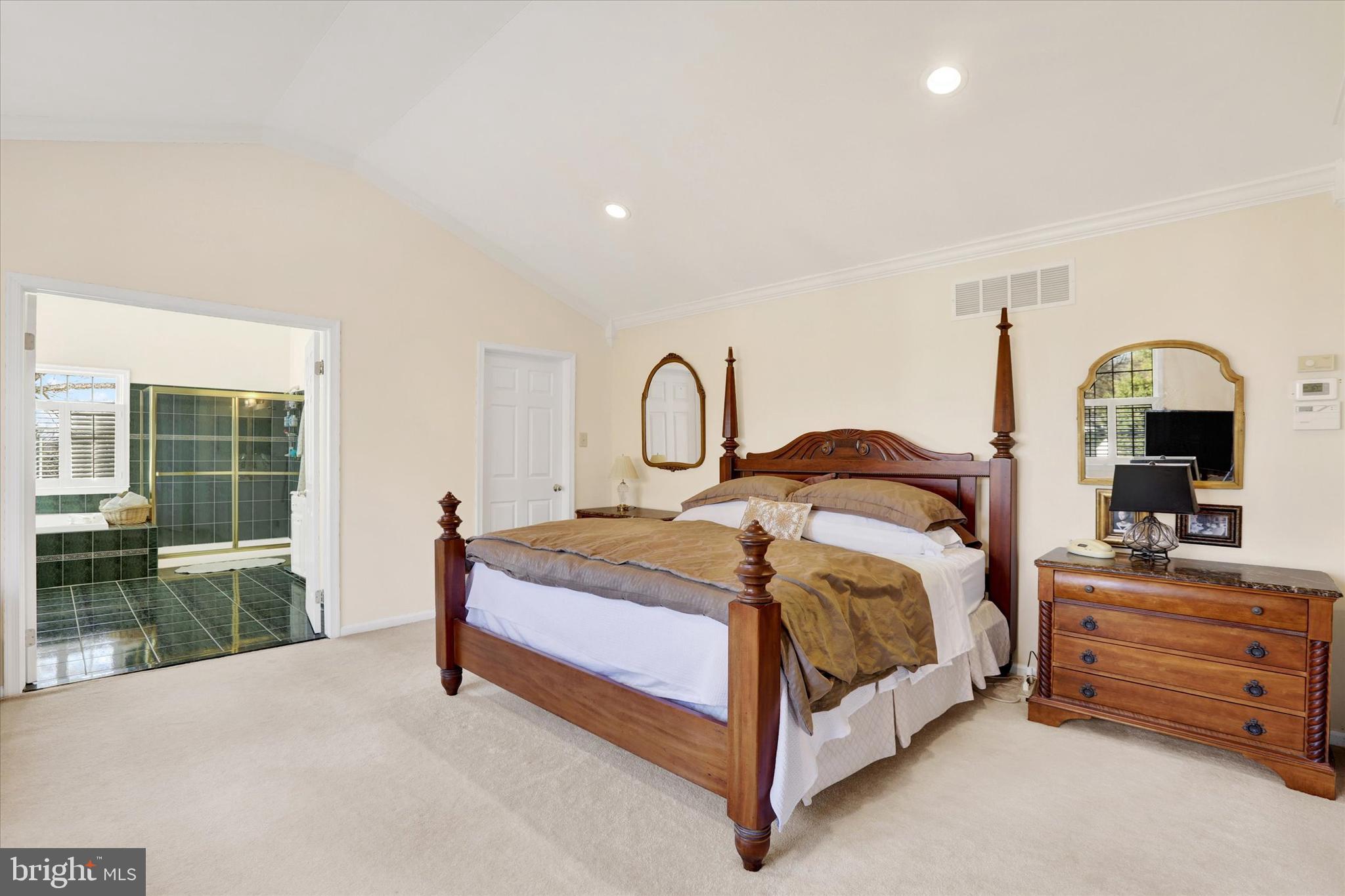 GATEFIELD AT FARMV - Residential