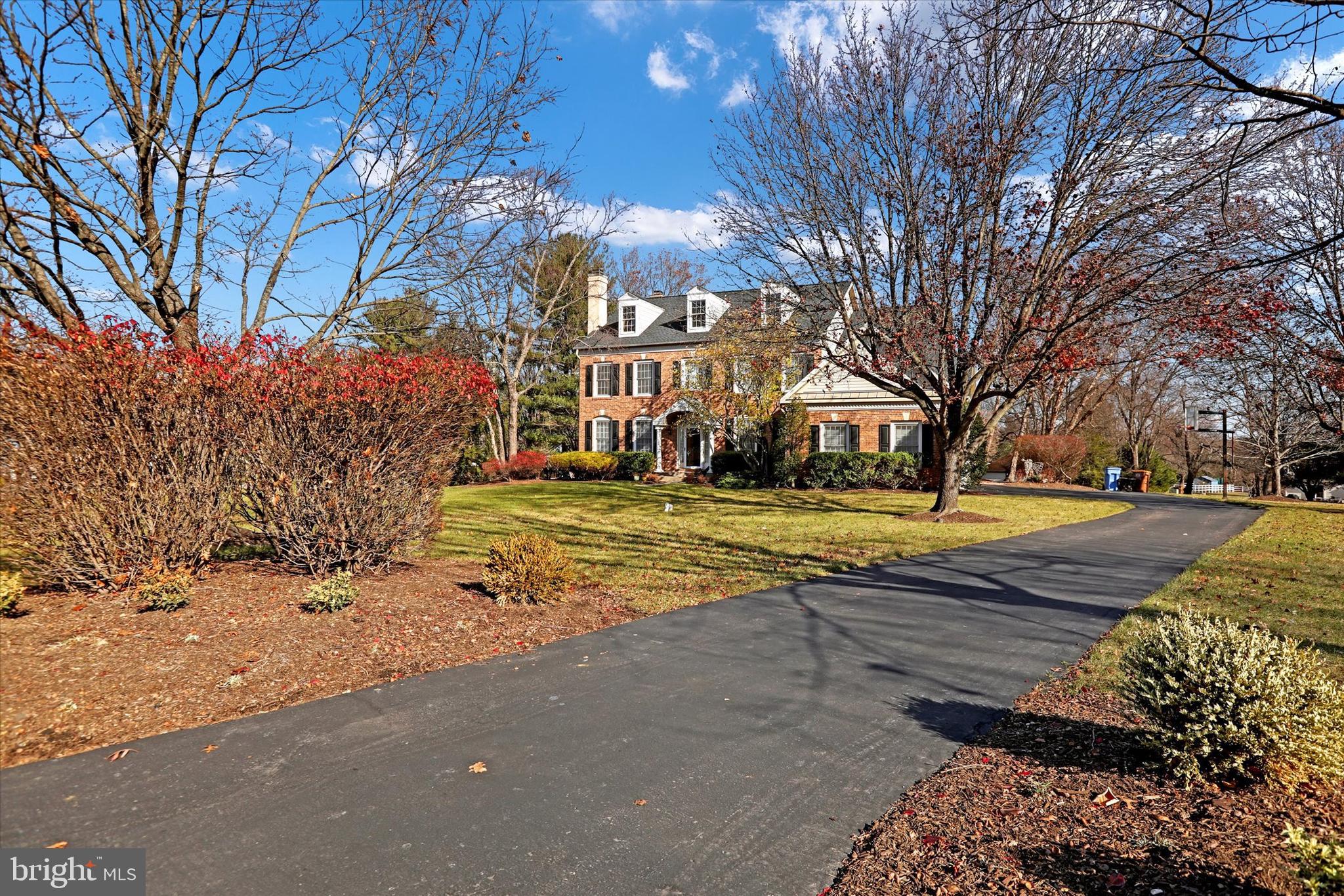 GATEFIELD AT FARMV - Residential