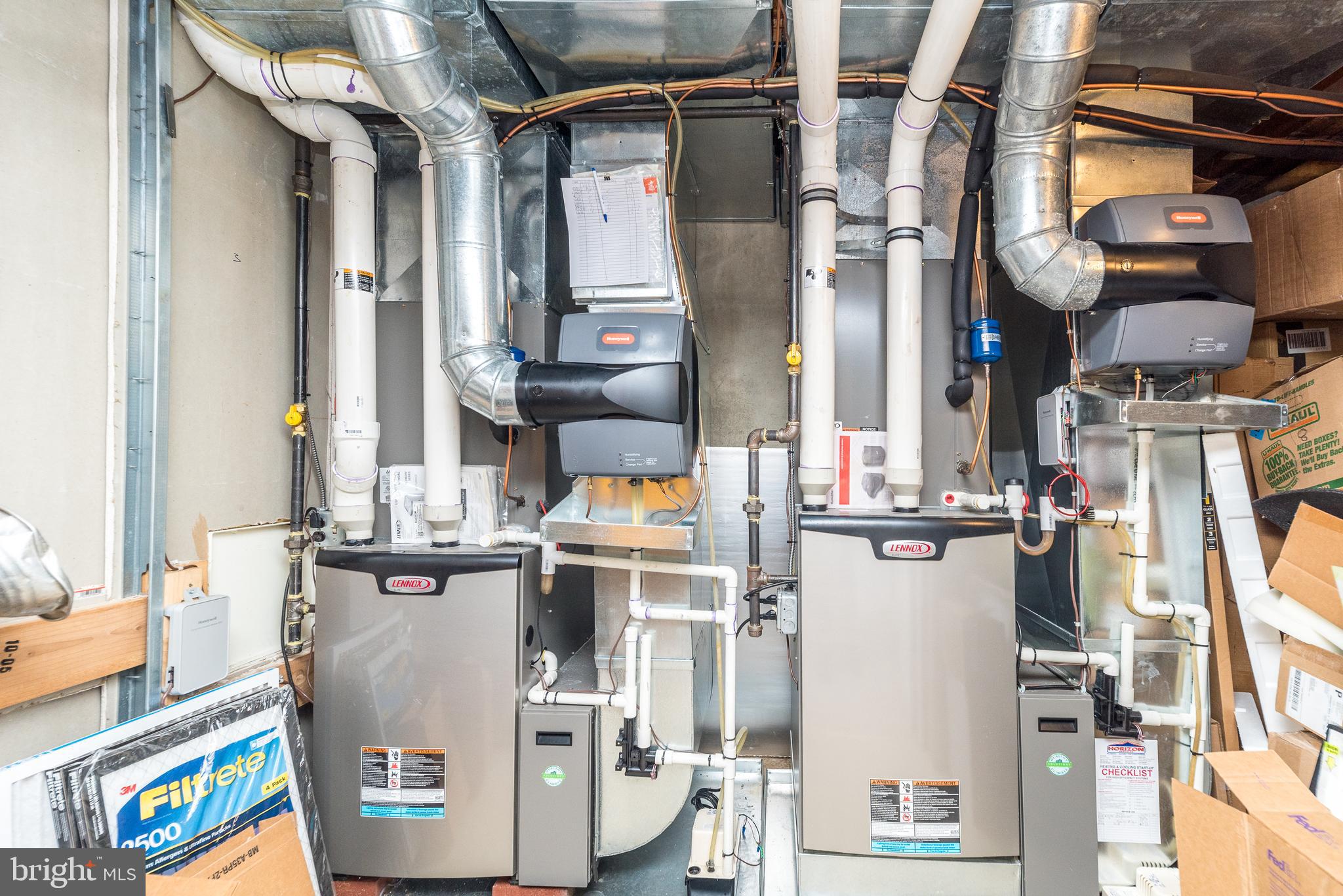 NORTH HILLS - Residential