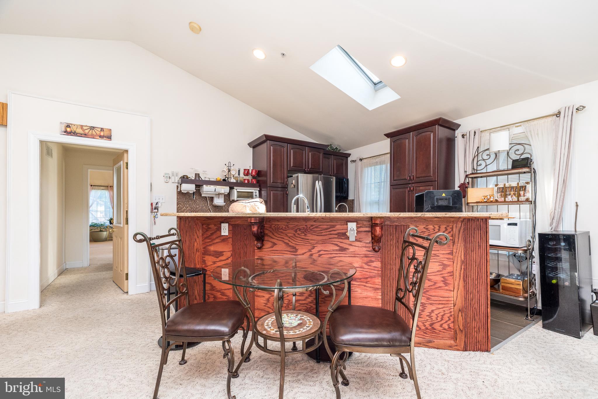 NORTH HILLS - Residential