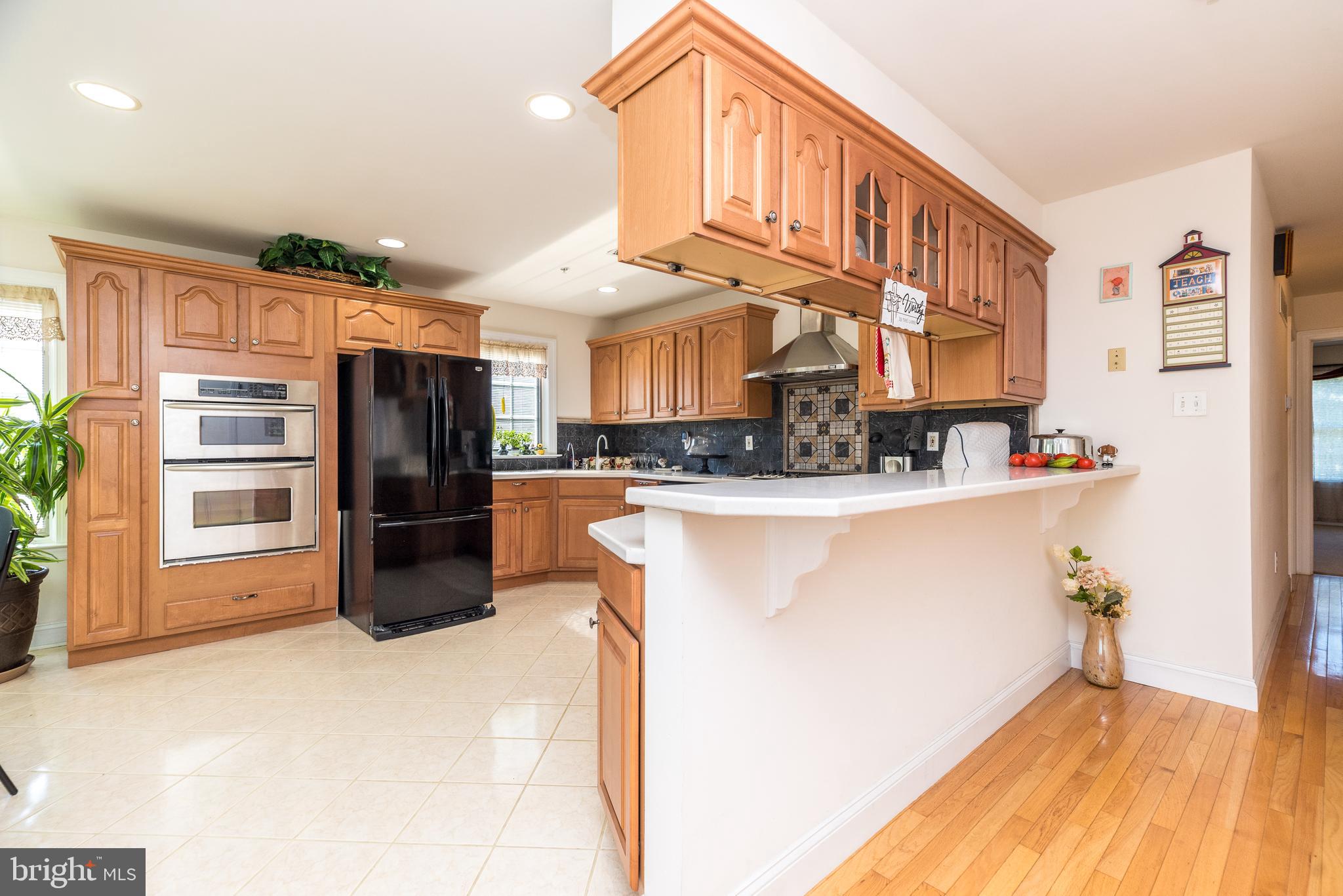 NORTH HILLS - Residential